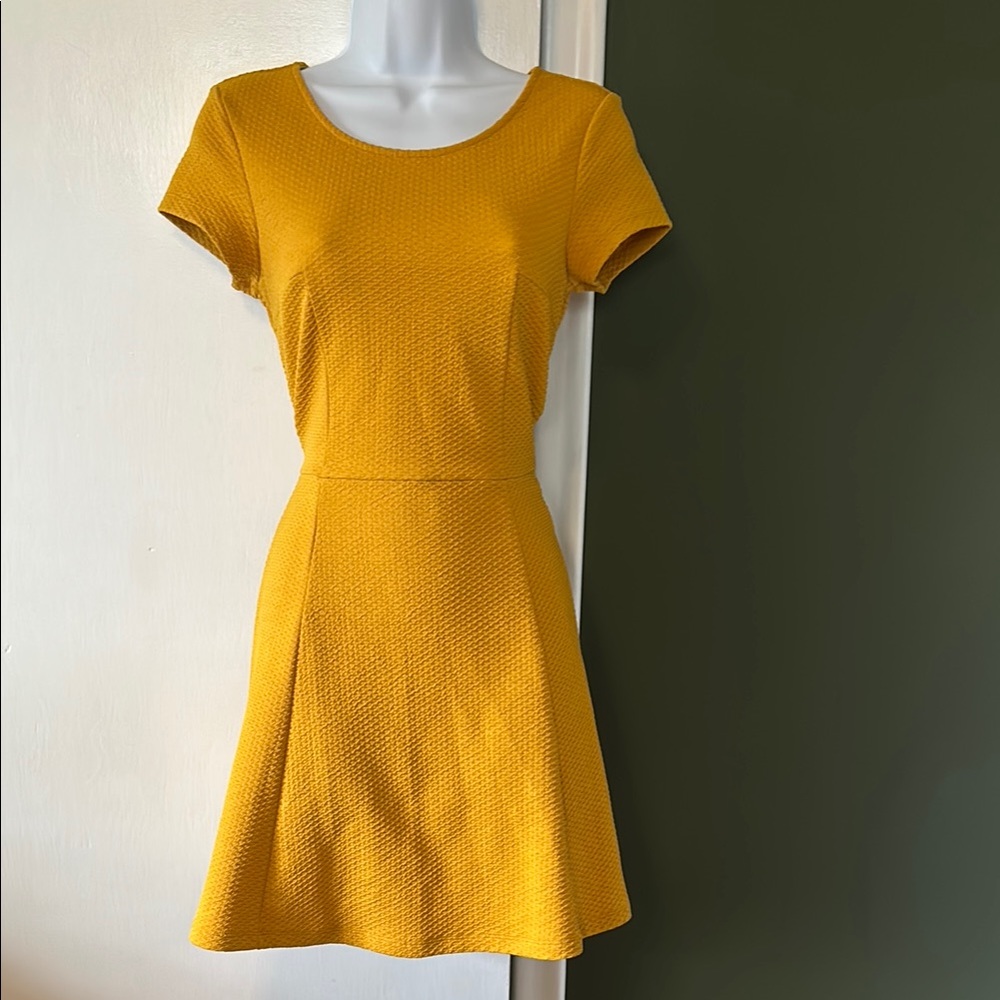 H&M - Yellow Textured Mini Dress